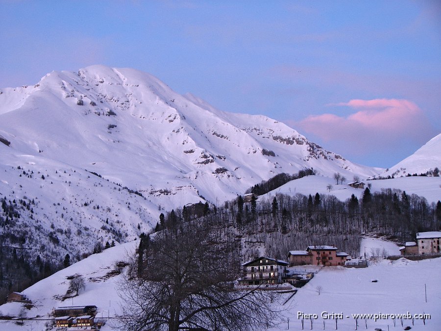 54 Nuvoletta rosa in Arera.jpg